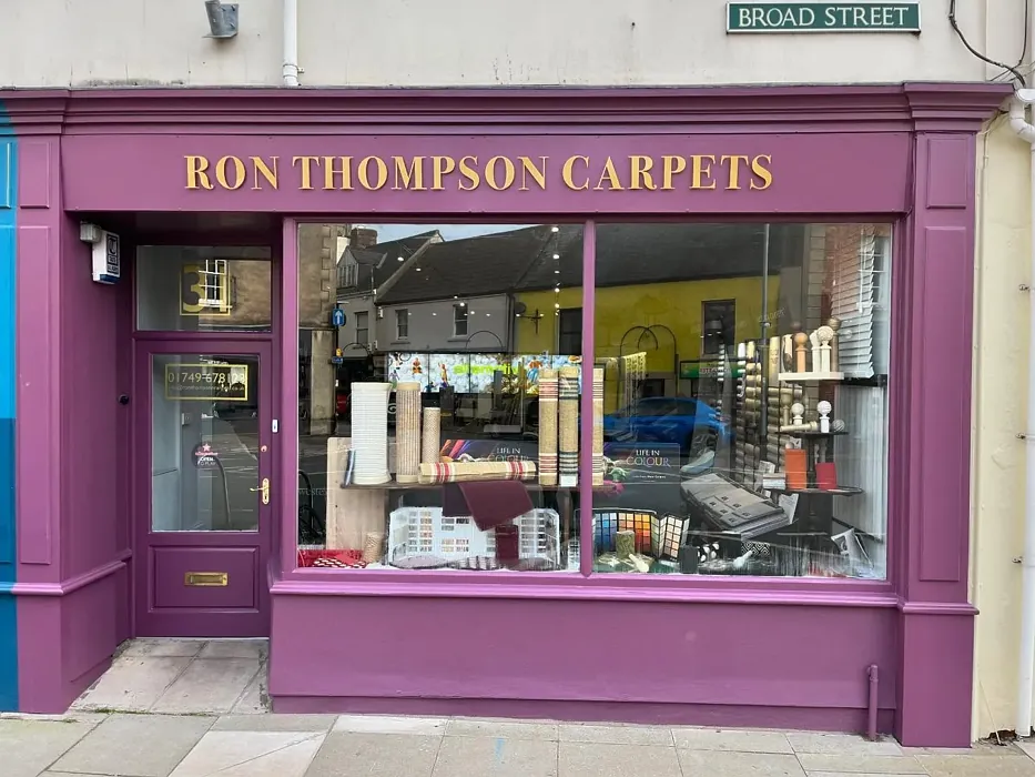 Dulux Mulberry Burst exterior paint