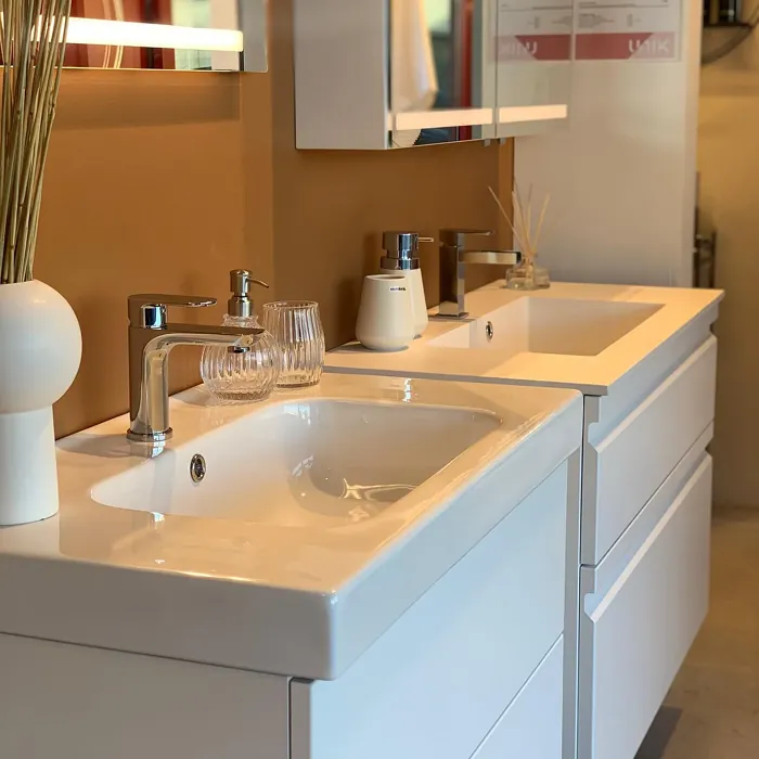 Jotun Natural Clay bathroom paint