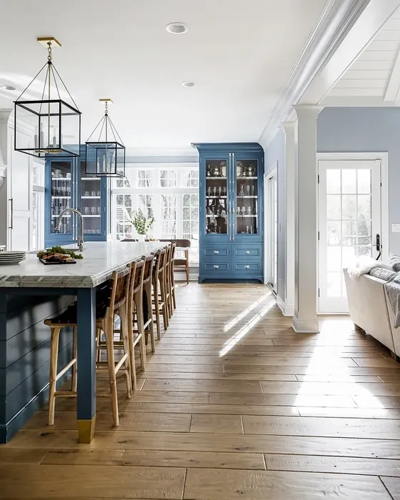 Sherwin Williams Needlepoint Navy cozy kitchen cabinets inspiration
