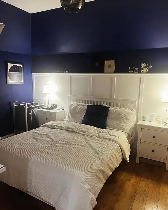 Dulux Oxford Blue (Heritage) bedroom paint
