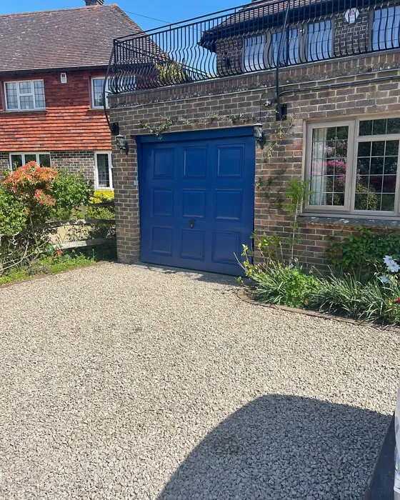 Dulux Oxford Blue (Heritage) garage door paint