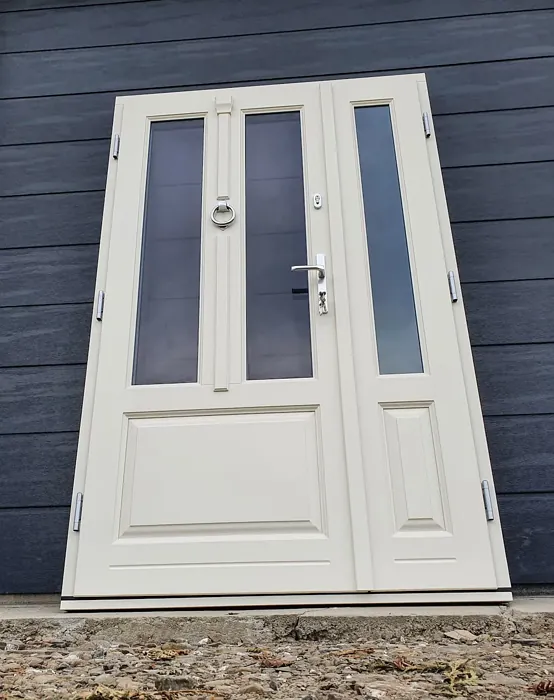 RAL 1013 front door color review