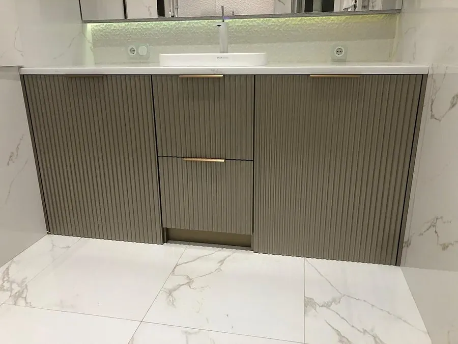 RAL 1035 bathroom vanity color review