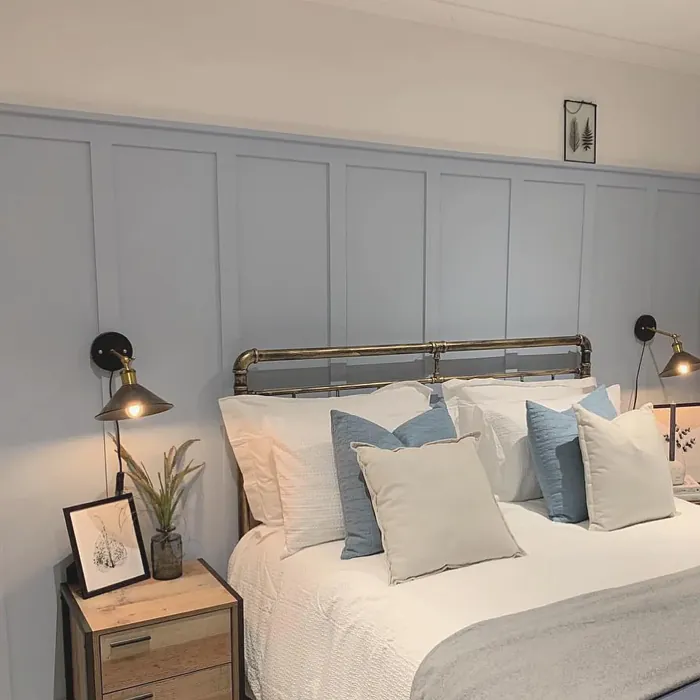 Dulux Pebble Drift 4 bedroom panelling 