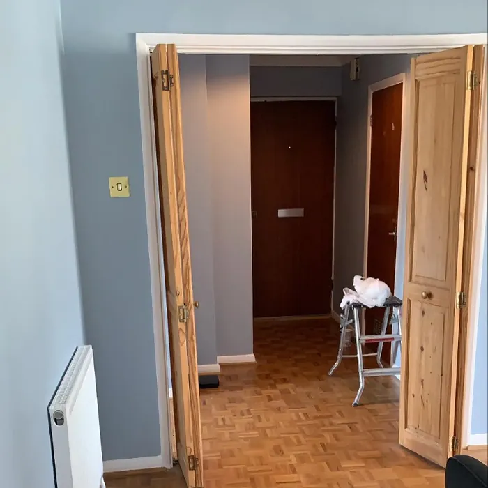 Dulux Pebble Drift 4 wall paint 