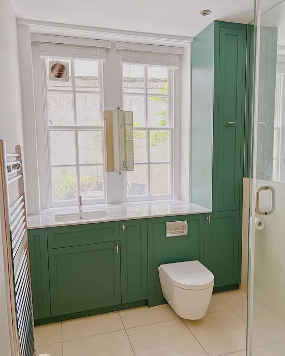 Little Greene Pleat painted cabinets in bathroom