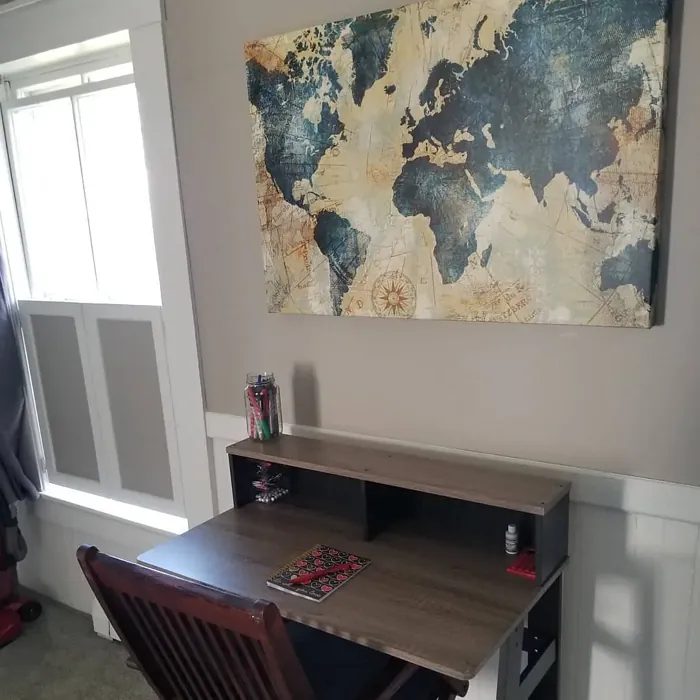 SW 6071 wall paint color