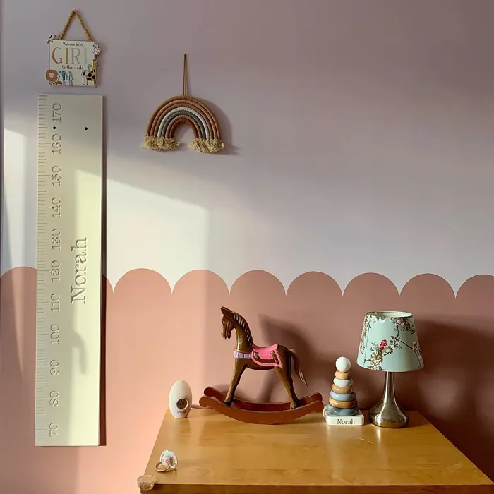 Dulux 10YR 37/143 kids' room scalloped wall