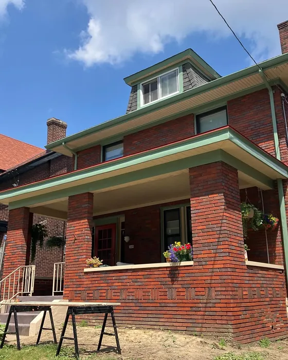 Privilege Green house exterior trims color