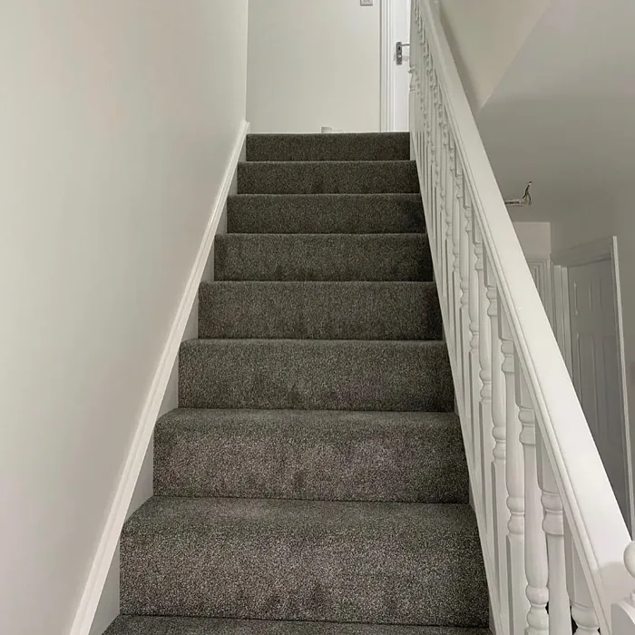 Dulux Pure Brilliant White stairs paint review