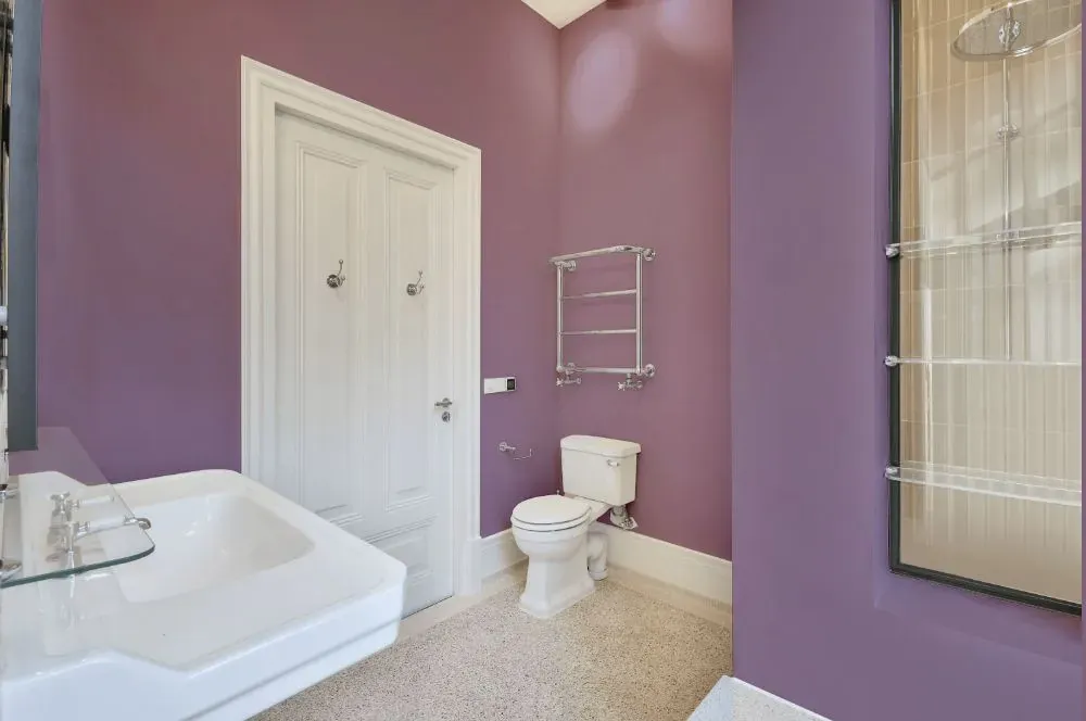 Sherwin Williams Radiant Lilac bathroom