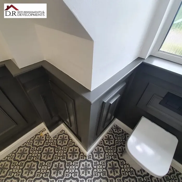 Dulux Raisin Cake bathroom wall panelling paint