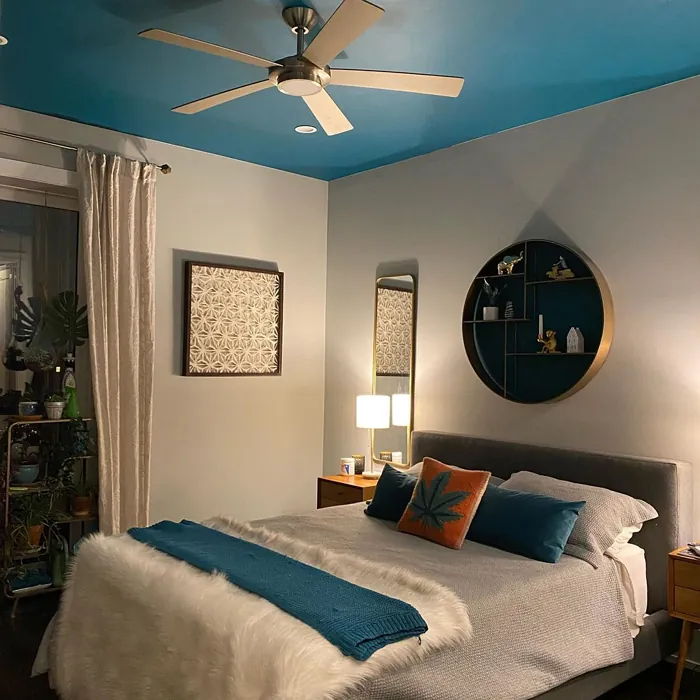 Sherwin Williams Really Teal Bedroom Ceiling