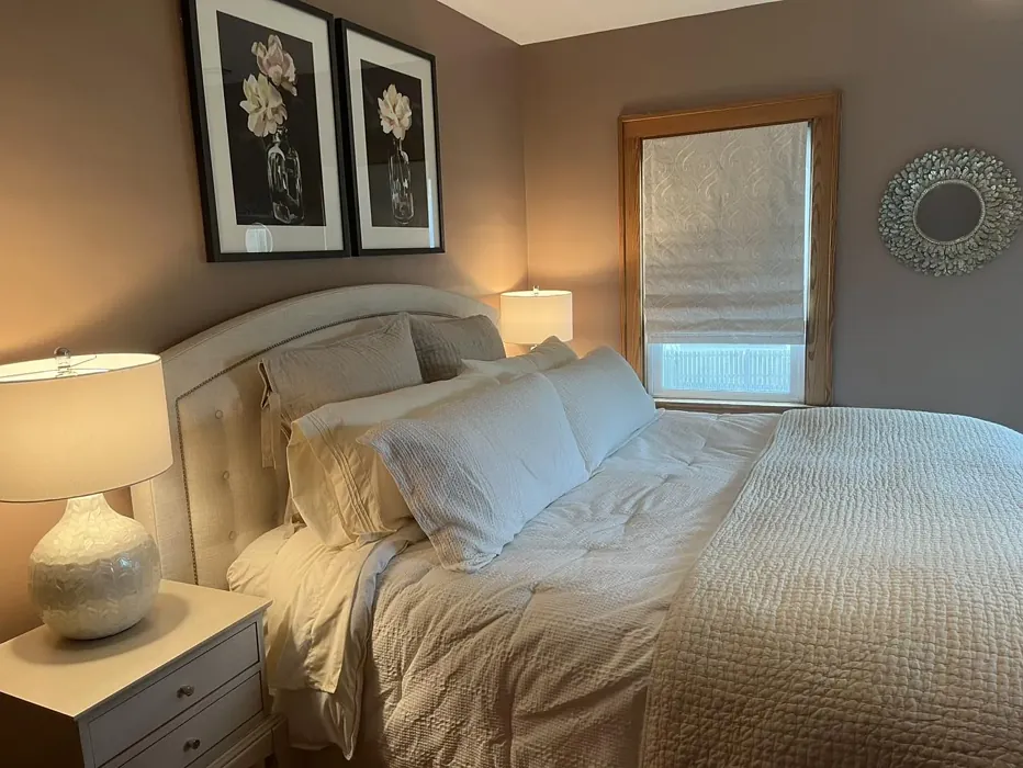 Sherwin Williams Redend Point bedroom interior