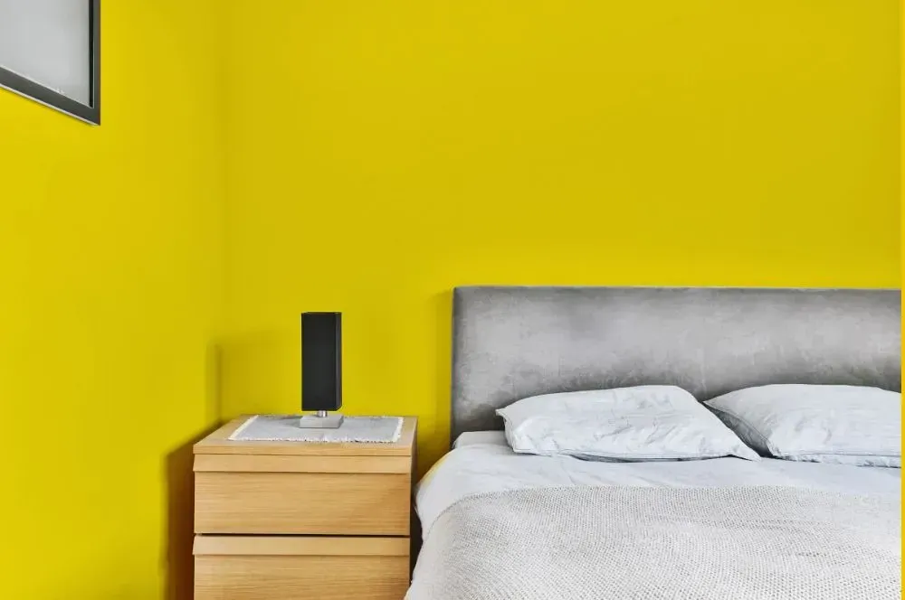NCS S 0575-G90Y minimalist bedroom