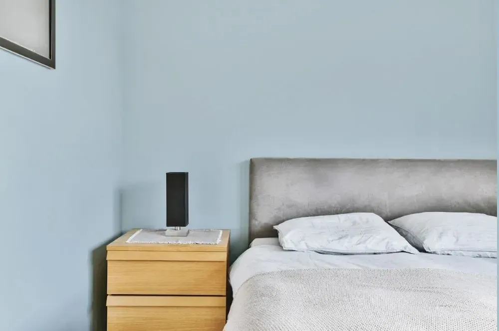 NCS S 1010-B minimalist bedroom