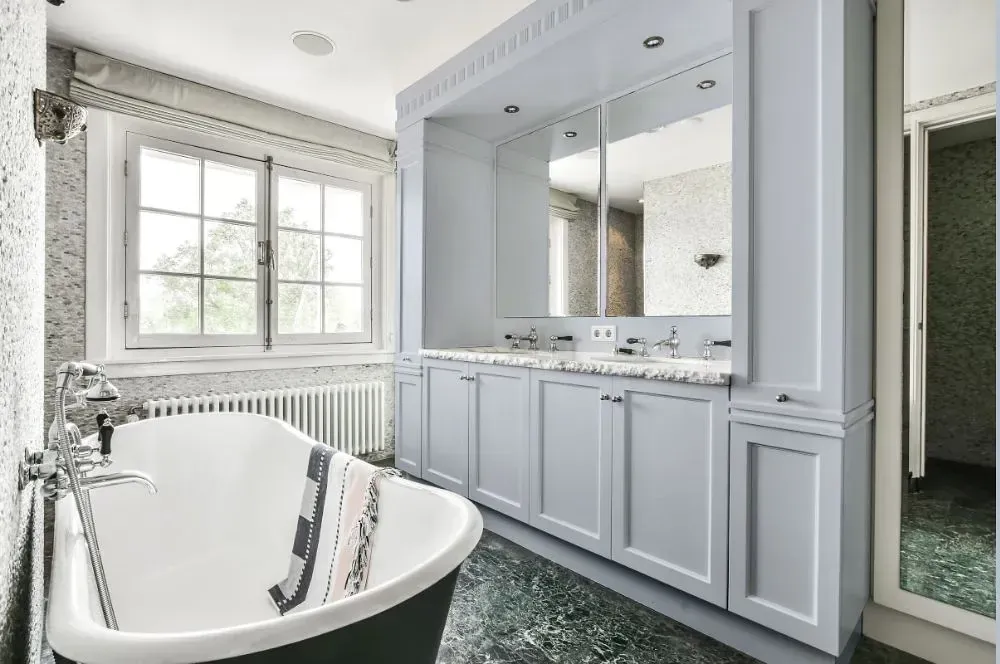 NCS S 1010-R80B victorian bathroom paint