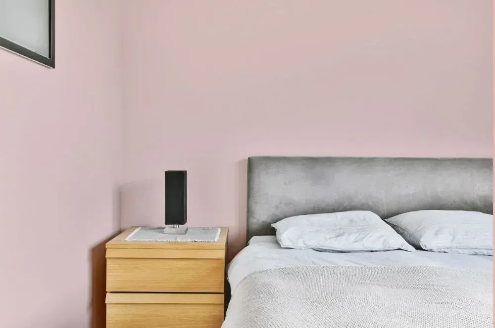 NCS S 1010-Y90R minimalist bedroom