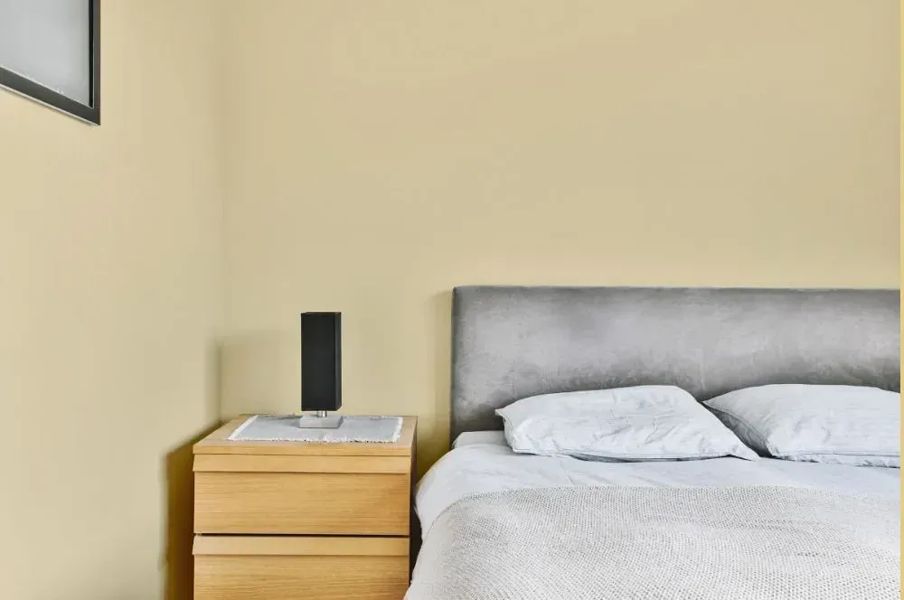 NCS S 1015-Y minimalist bedroom