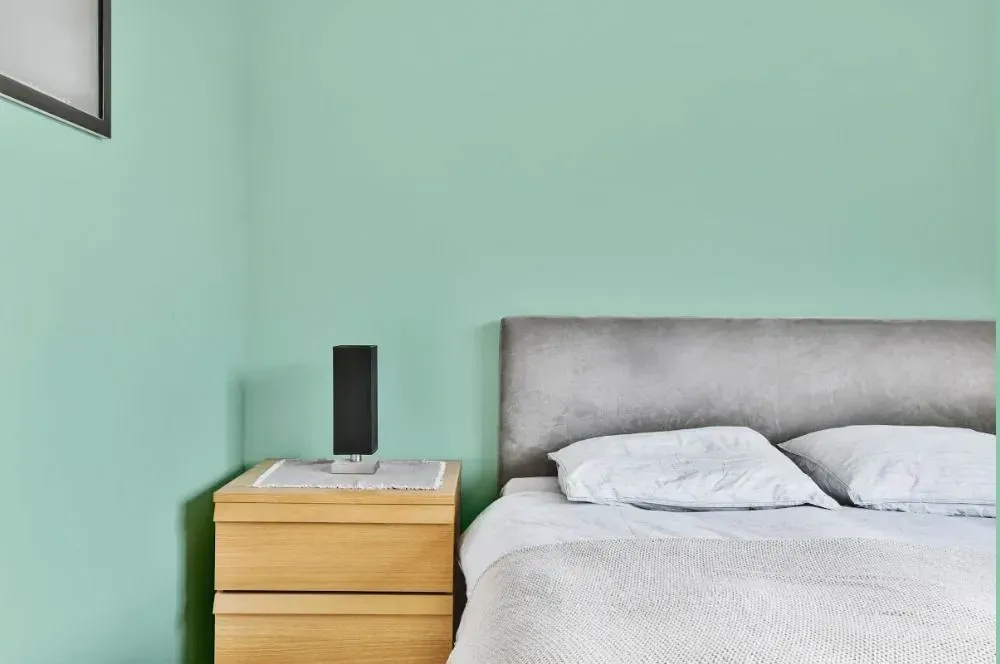 NCS S 1020-B90G minimalist bedroom