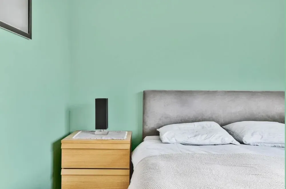 NCS S 1020-G minimalist bedroom