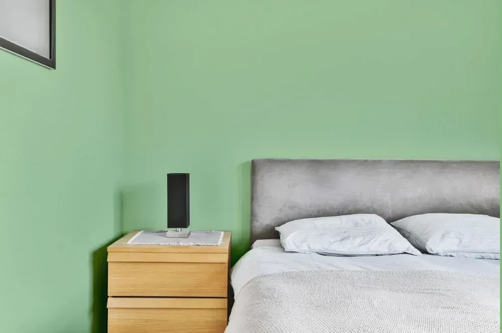 NCS S 1030-G20Y minimalist bedroom