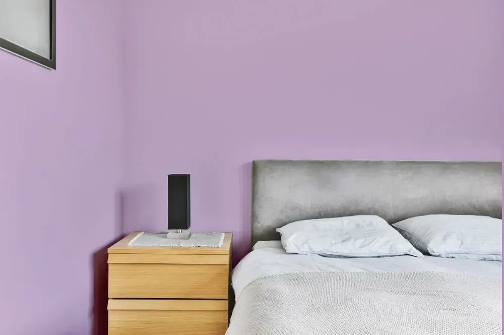 NCS S 1030-R50B minimalist bedroom