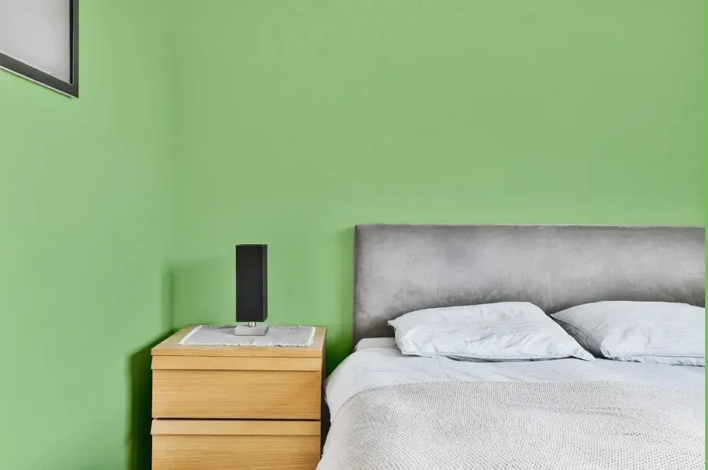 NCS S 1040-G30Y minimalist bedroom