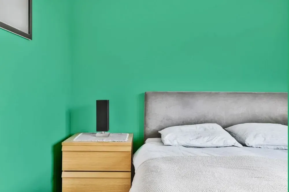 NCS S 1050-G minimalist bedroom