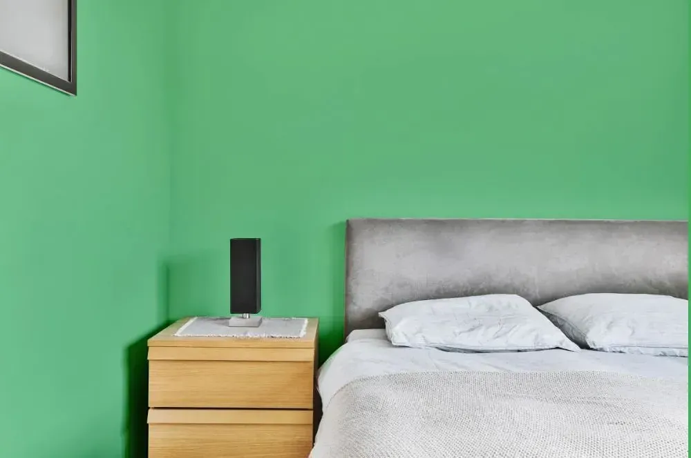 NCS S 1050-G10Y minimalist bedroom