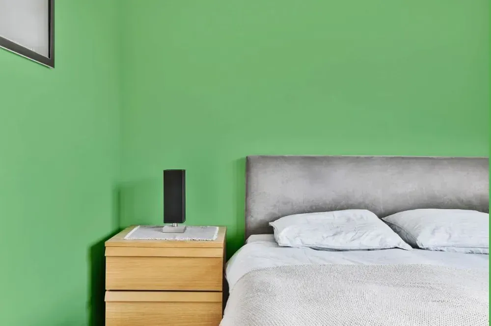 NCS S 1050-G20Y minimalist bedroom
