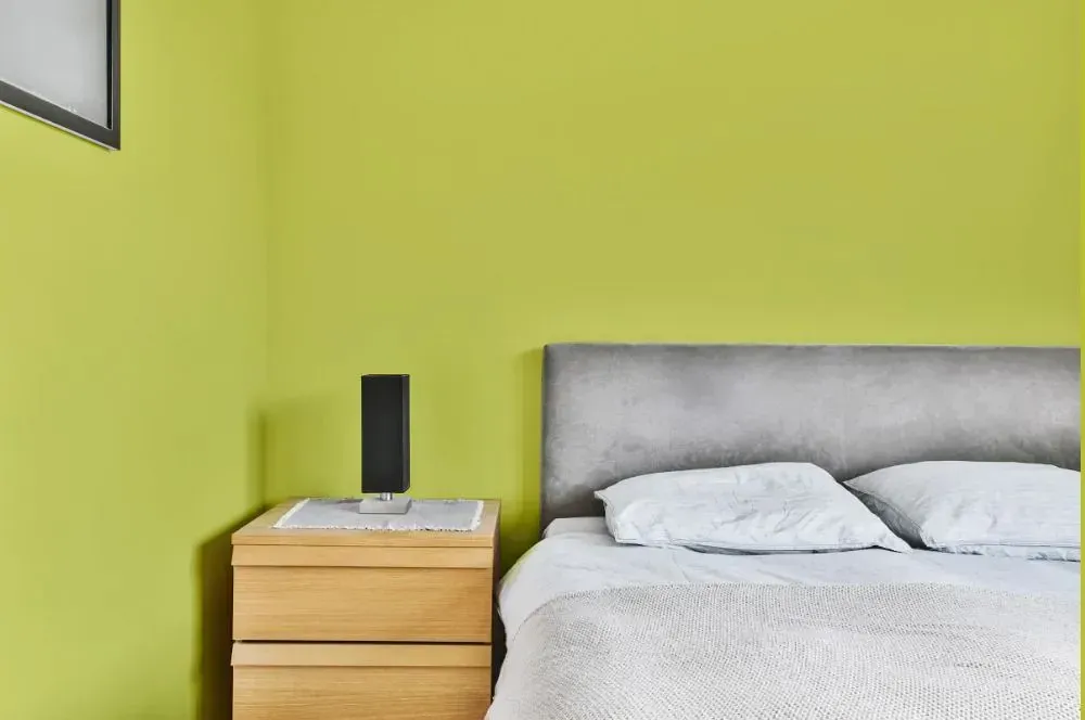 NCS S 1050-G70Y minimalist bedroom