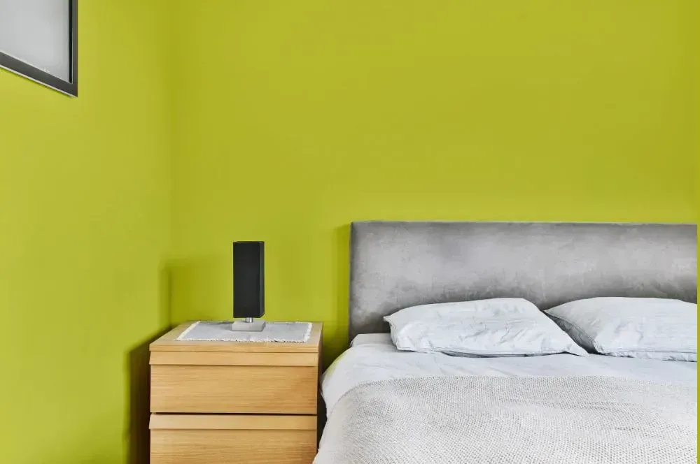 NCS S 1060-G70Y minimalist bedroom
