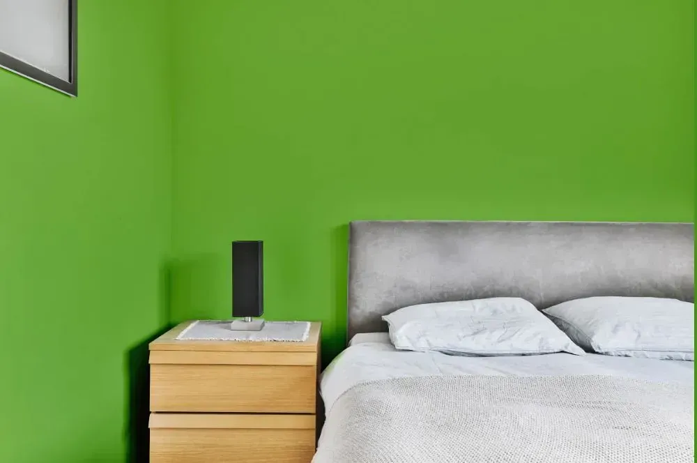 NCS S 1070-G30Y minimalist bedroom