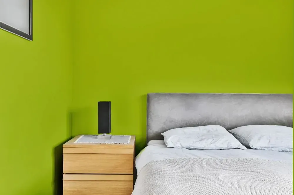 NCS S 1070-G50Y minimalist bedroom