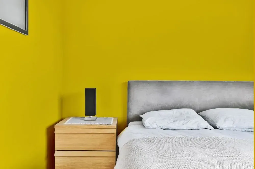 NCS S 1075-G90Y minimalist bedroom