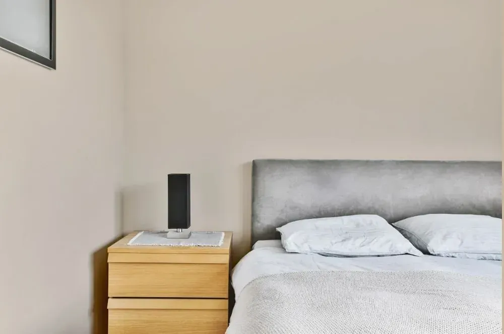 NCS S 1505-Y30R minimalist bedroom