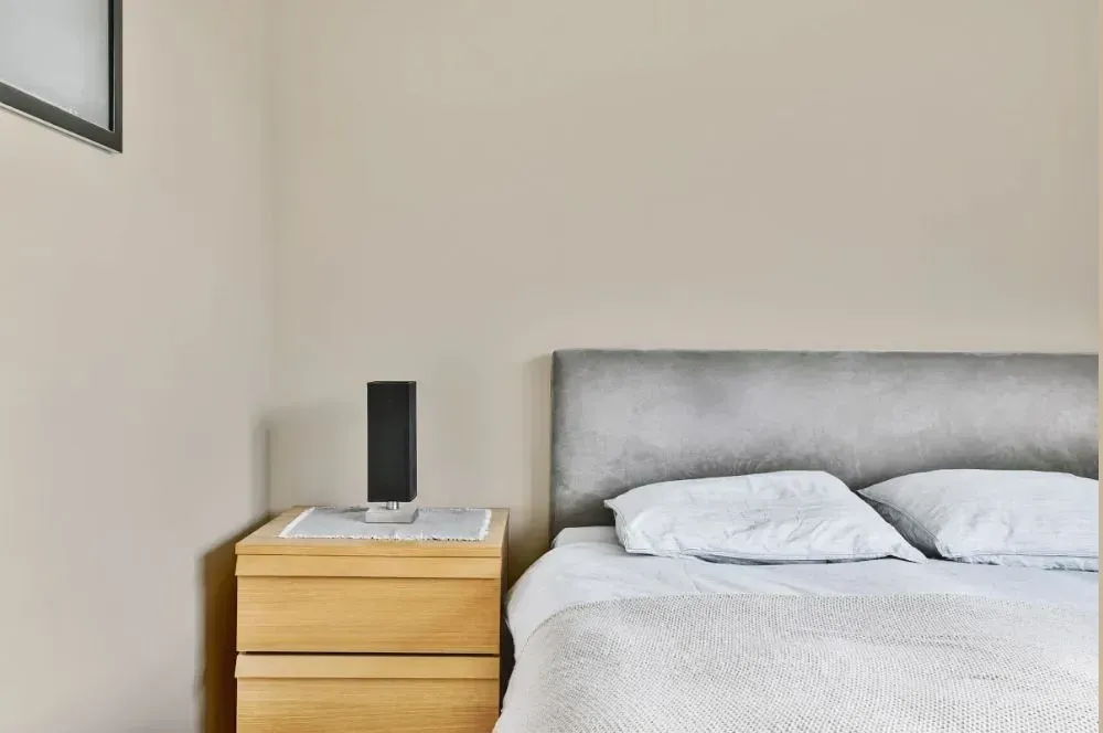 NCS S 1505-Y40R minimalist bedroom