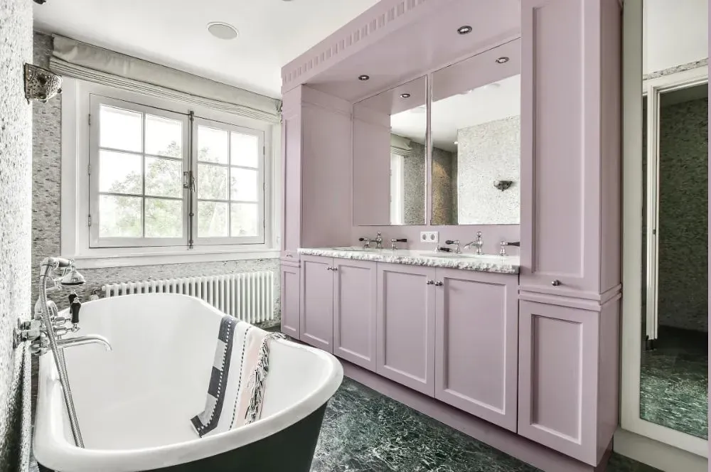 NCS S 1510-R40B victorian bathroom paint