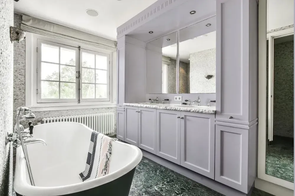 NCS S 1510-R60B victorian bathroom paint