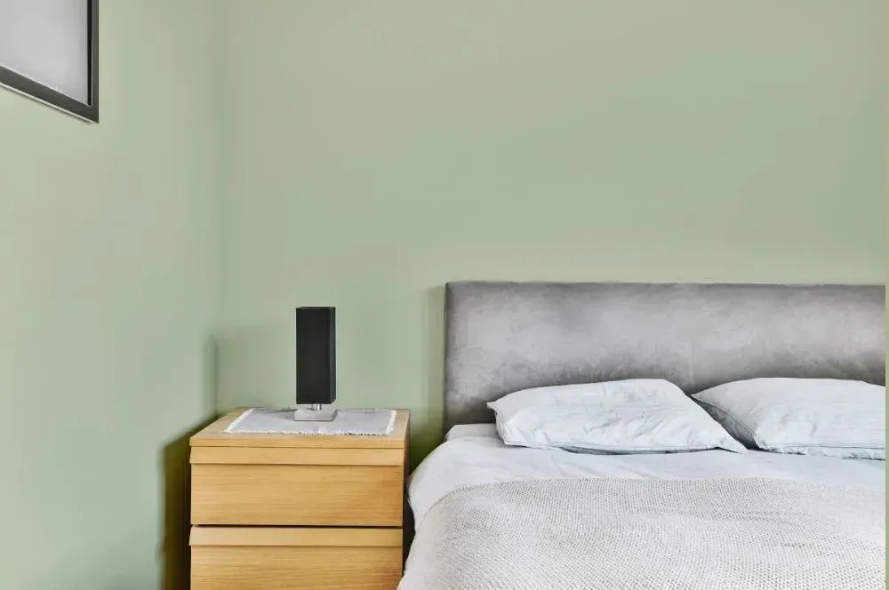 NCS S 1515-G40Y minimalist bedroom