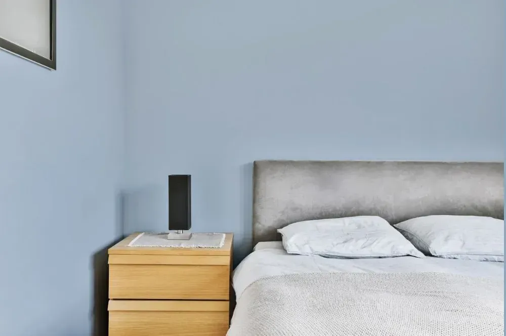 NCS S 1515-R80B minimalist bedroom