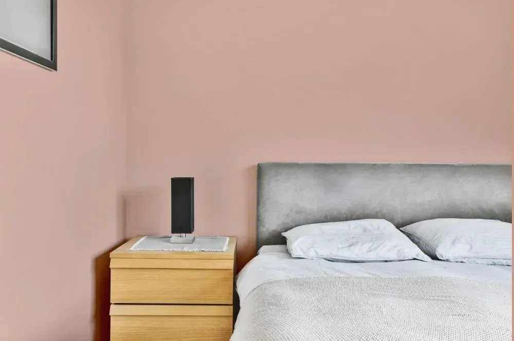 NCS S 1515-Y70R minimalist bedroom