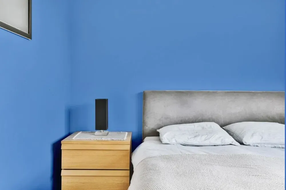 NCS S 1550-R80B minimalist bedroom