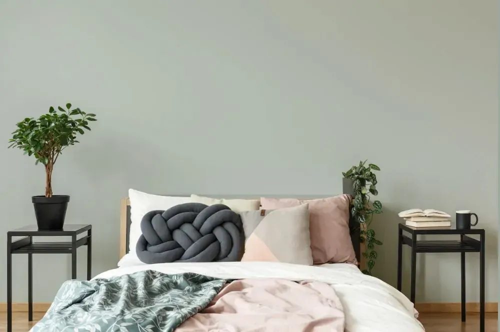 NCS S 2005-G scandinavian bedroom