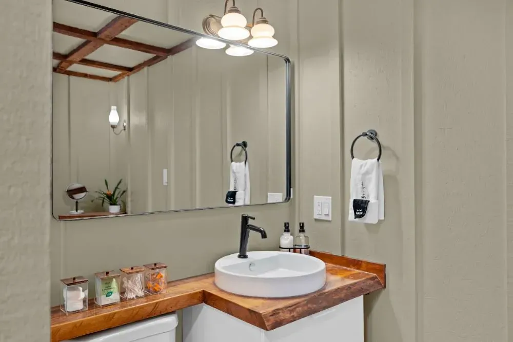 NCS S 2005-Y small bathroom