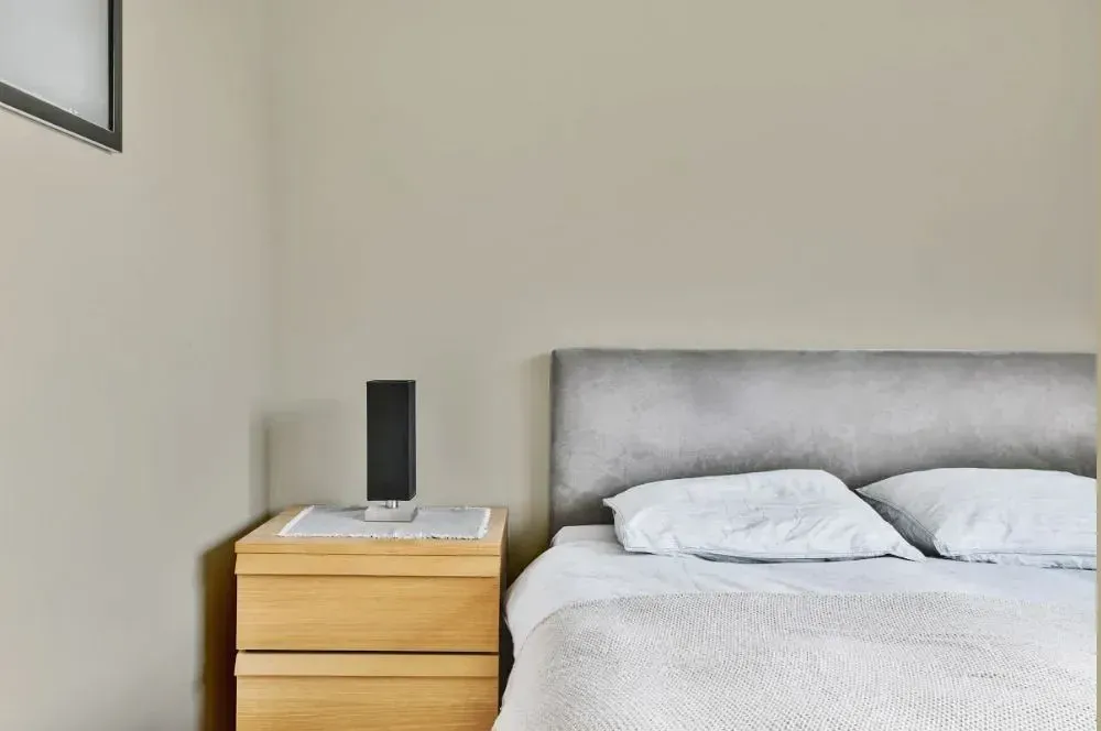 NCS S 2005-Y10R minimalist bedroom