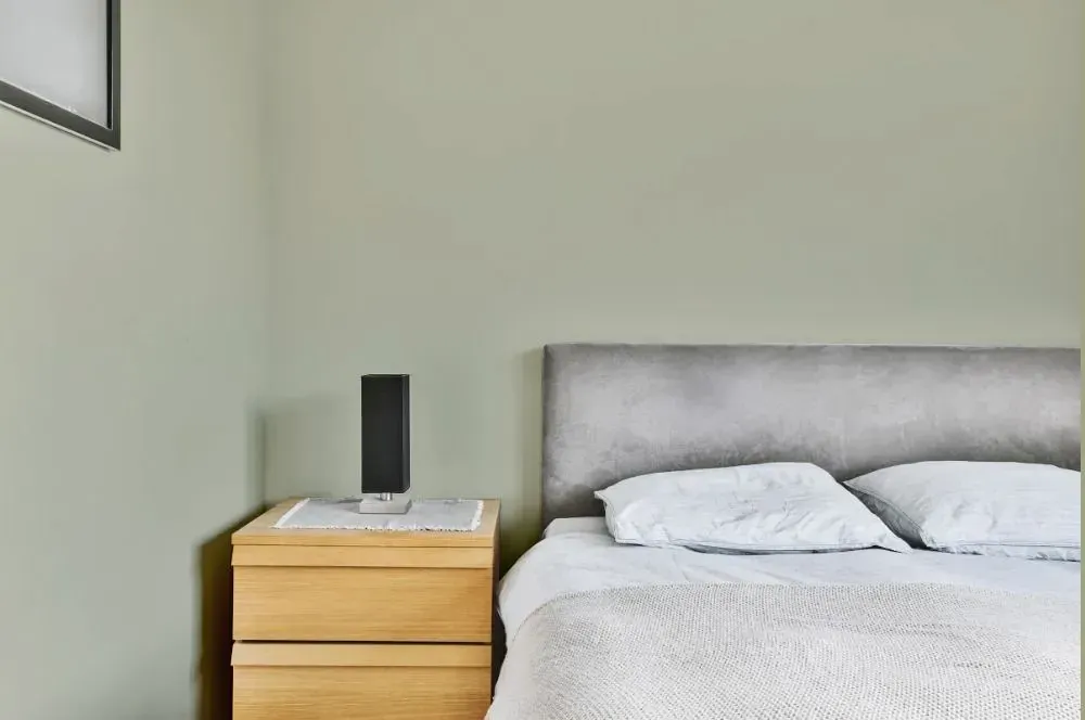 NCS S 2010-G60Y minimalist bedroom