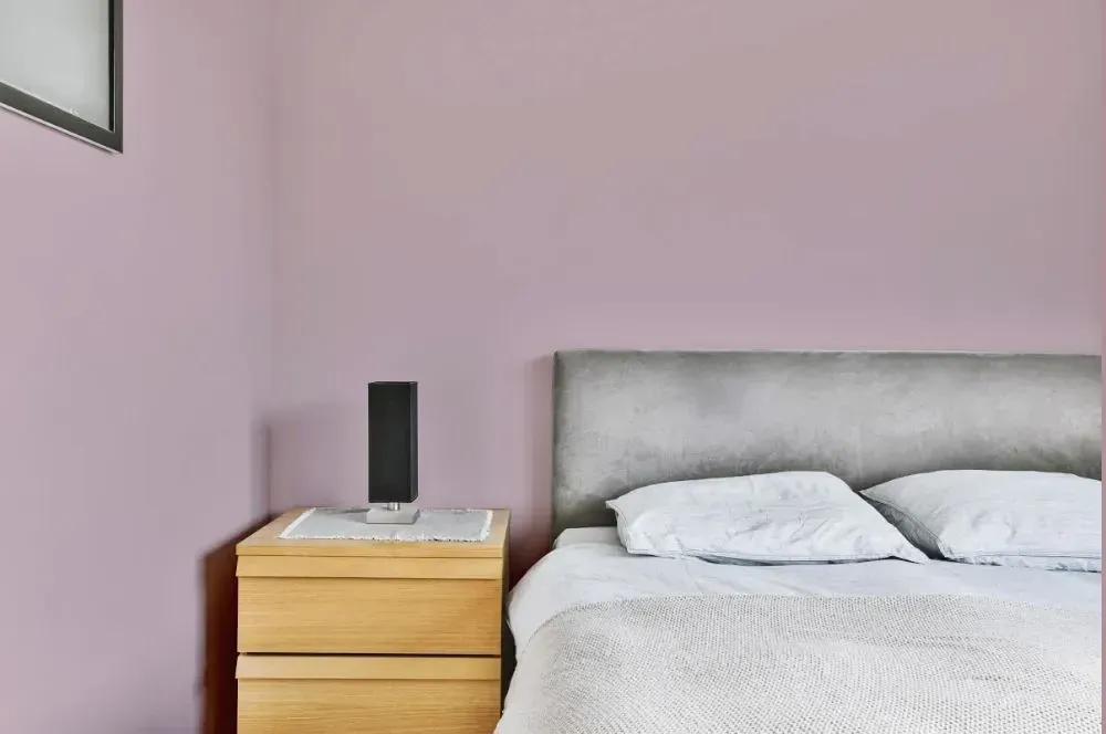 NCS S 2010-R20B minimalist bedroom