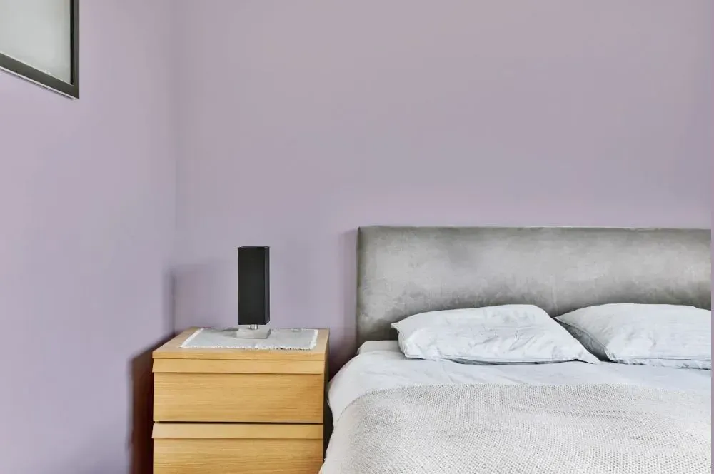 NCS S 2010-R50B minimalist bedroom